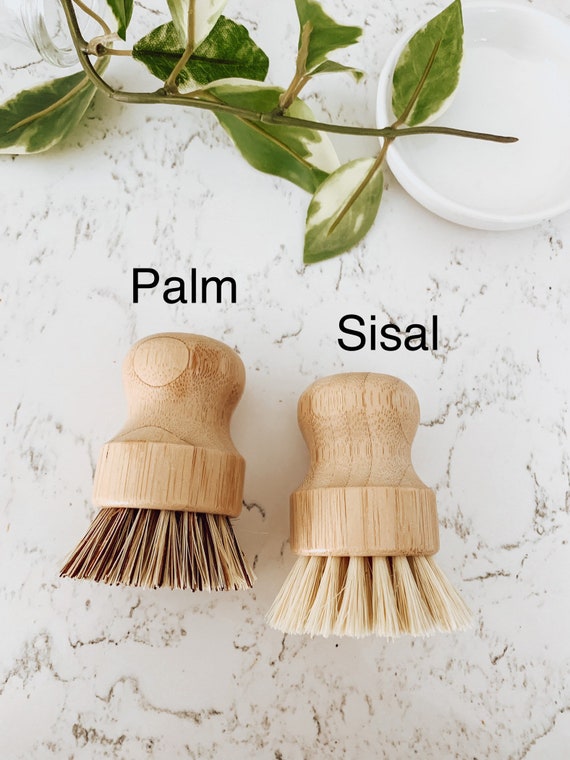 Bamboo and Sisal Pot Brush