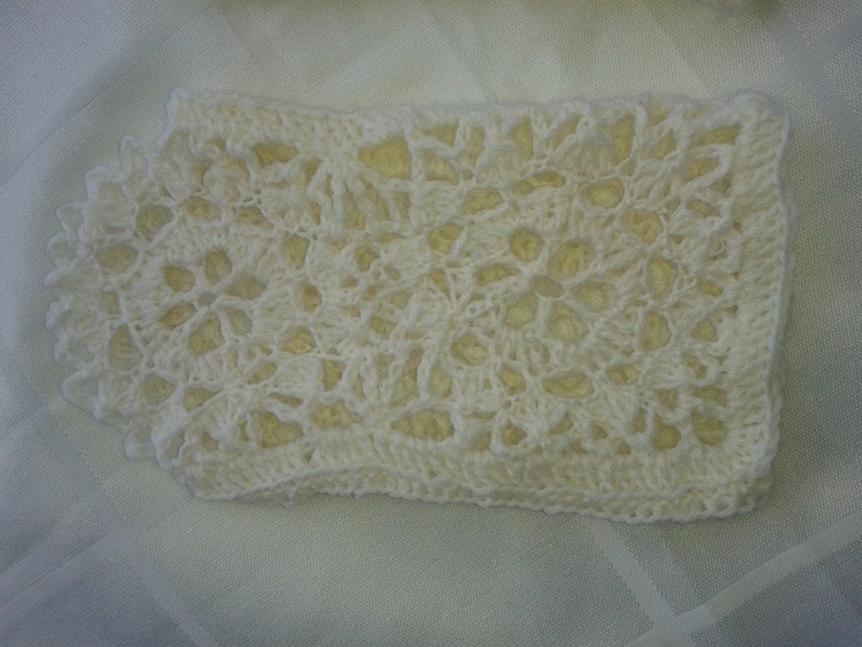 Gants de marché pour stylos d'école à la main avec dentelle crochetée en pure laine vierge blanche, 18 cm de long, 24 cm de circonférence image 5