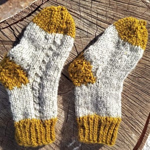 Baby socks hand-knitted Bavarian, traditional socks hand-knitted pure new wool approx. 10 cm sole length