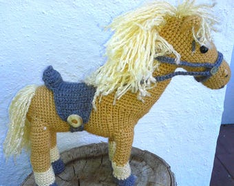 Pferd gehäkelt, Alfred das Pferd aus Schurwolle, ca 32 cm hoch
