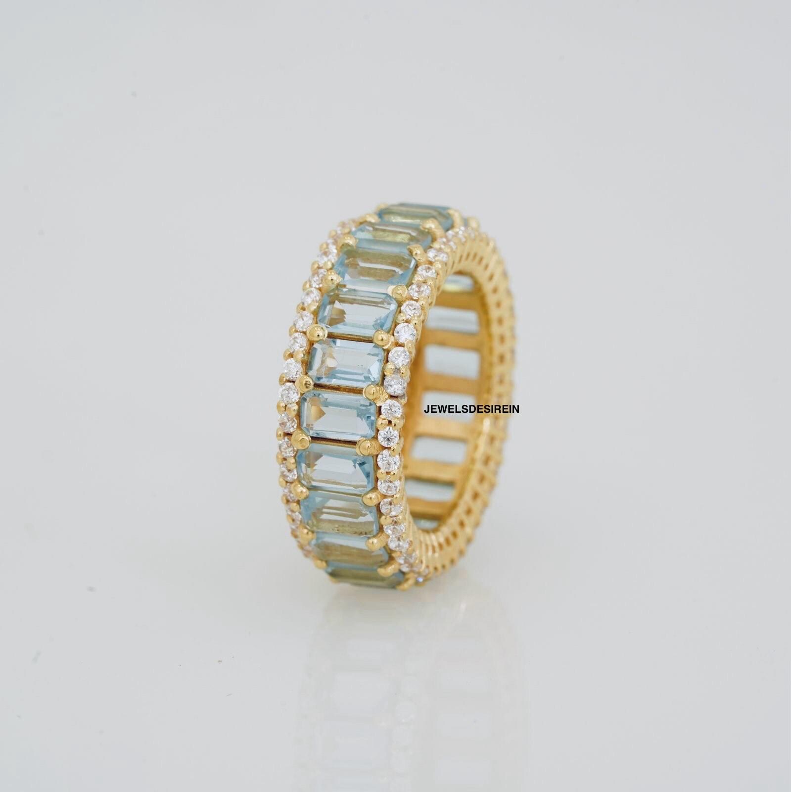 Vintage Aquamarine Eternity Wedding Band Unique Moveable Inner