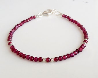 Red garnet silver bracelet,beaded gemstone bracelets for women,january birthstone bracelet,garnet 2mm crystal bracelet,tiny red jewelry gift