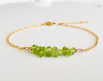 Raw peridot bracelet,green bohemian jewelry,august birthstone bracelets,gem stone bracelet,peridot crystal beaded jewellery gifts for woman