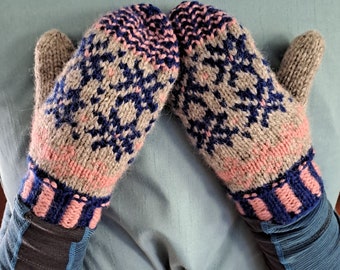 Penelope Mittens - Norwegian Wool - Hand made in Iceland