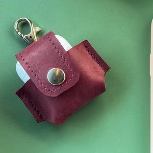 Leren AirPod-hoesje met clip, AirPod Pro-hoesje met monogram, AirPod-hoesje sleutelhanger, Aangepaste AirPod-cover, Gepersonaliseerde AirPod-hoesje, AirPod-hoes