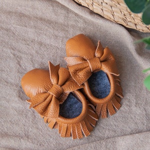 Baby shoes, Baby girl shoes, Baby girl moccasins,  moccasins baby, Leather moccasins, Infant moccasins, Newborn shoes,Moccasins with bow