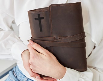 Custom leather bible cover,Leather bible sleeve,Bible cover personalized,Leather bible case,Leather bible cover for women,Bible cover men