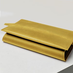 Lederbucheinband individuell, Lederbucheinband mit Gravur, Lederbuchhülle, Personalisierter Buchhalter, Lederbuchhülle, Handgefertigter Bucheinband Bild 11