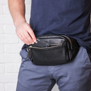 Sac banane en cuir personnalisé pour homme, sac banane en cuir pour homme, sac banane personnalisé pour homme, sac ceinture fait main, sac banane en cuir pour homme, sac ceinture noir