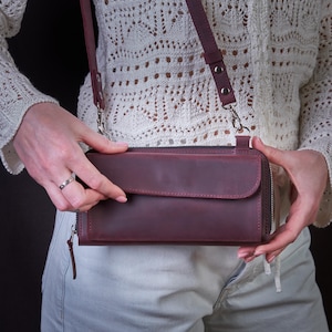 Cartera de cuero tipo bandolera, Cartera de cuero con correa, Cartera de cuero, Cartera cruzada para mujer, Cartera para teléfono personalizada