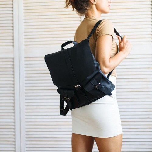 Laptop backpack,Leather backpack,Travel backpack,Leather backpack shops women,Leather rucksack,Camera backpack,College backpack,Rucksack backpack