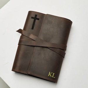 Personalized leather bible cover,Engraved bible cover,Custom bible cover,Monogrammed bible cover,Prayer journal cover,Bible case leather