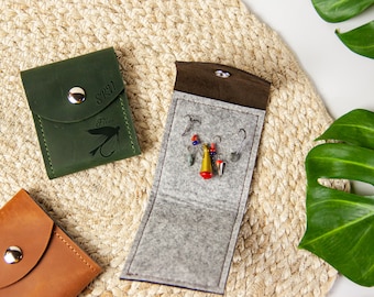 Leather fly fishing wallet,Fly fishing gifts,Flies pouch,Leather fly case,Gifts for fishermen