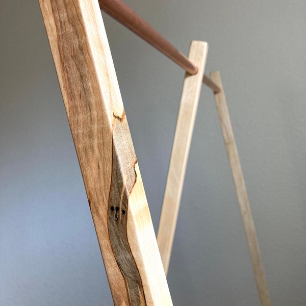 Collapsible Clothing Rack Build Plans. Wood and copper. boutique, home, pop up, flat pack, simple.