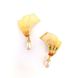 Vintage earrings with clip closure. Pendientes vintage con cierre de clip imagen 1