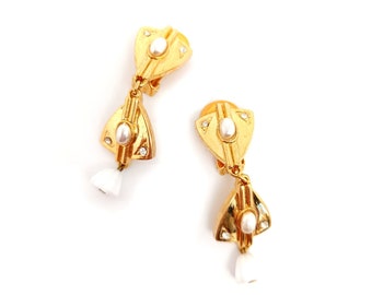 Vintage earrings with clip closure. Pendientes vintage con cierre de clip