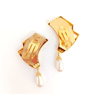 Vintage earrings with clip closure. Pendientes vintage con cierre de clip imagen 2