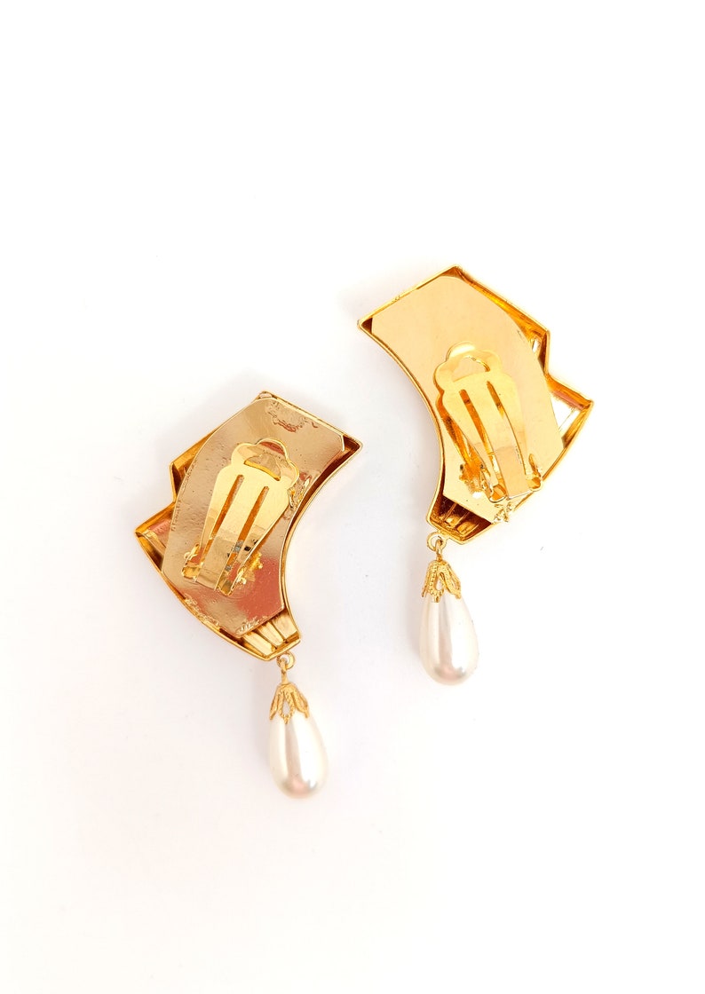 Vintage earrings with clip closure. Pendientes vintage con cierre de clip imagen 2