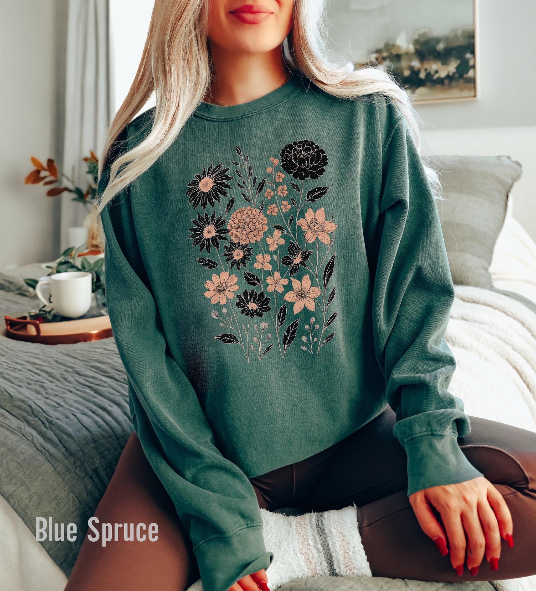 Comfort Colors® Vintage Pressed Flowers Sweatshirt Botanical Floral ...