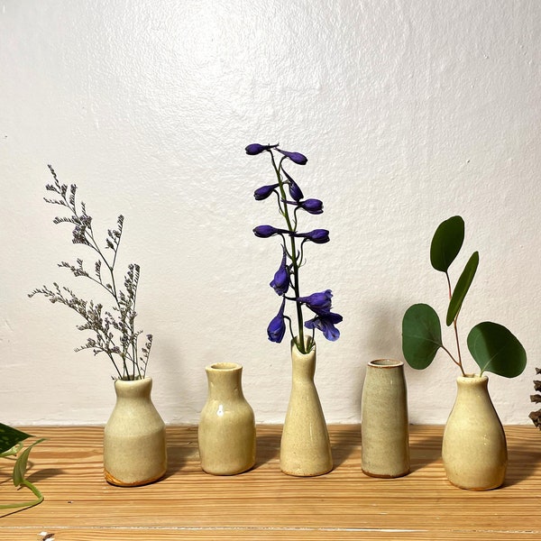 Off-White Eggshell Bud Vases - Ceramic Flower Cutting Bottles - Mini Vases - Tiny Bottles - Wedding table decor & party gifts - party favors