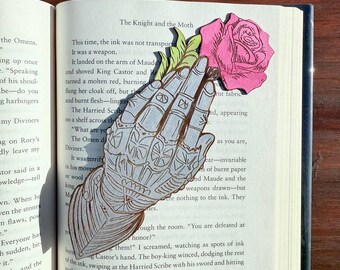 Fantasy Bookmark | Knight Bookmark | Gift for booklovers | knight and princess | bookish gift | romantasy | wooden Bookmark