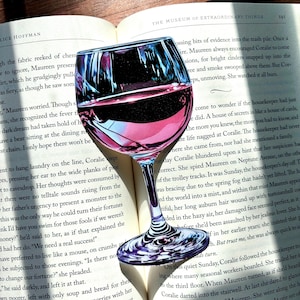 Wine Bookmark | Bookish gift | beautiful bookmark | dark academia academia core gift for book lover | romance fantasy bookmark