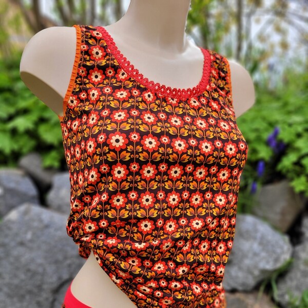 Retro Sommertop Blumen Orange Rotes Top, Unterhemd, Damen Unterwäsche  Gr.32-54, ärmelloses T-Shirt Retro Blumen