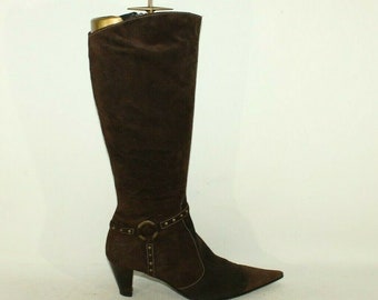 Vintage Women's Brown Suede GLOBAL ESSENTIALS Pointed Mid Heel Mid Calf Boots Size 6 /39