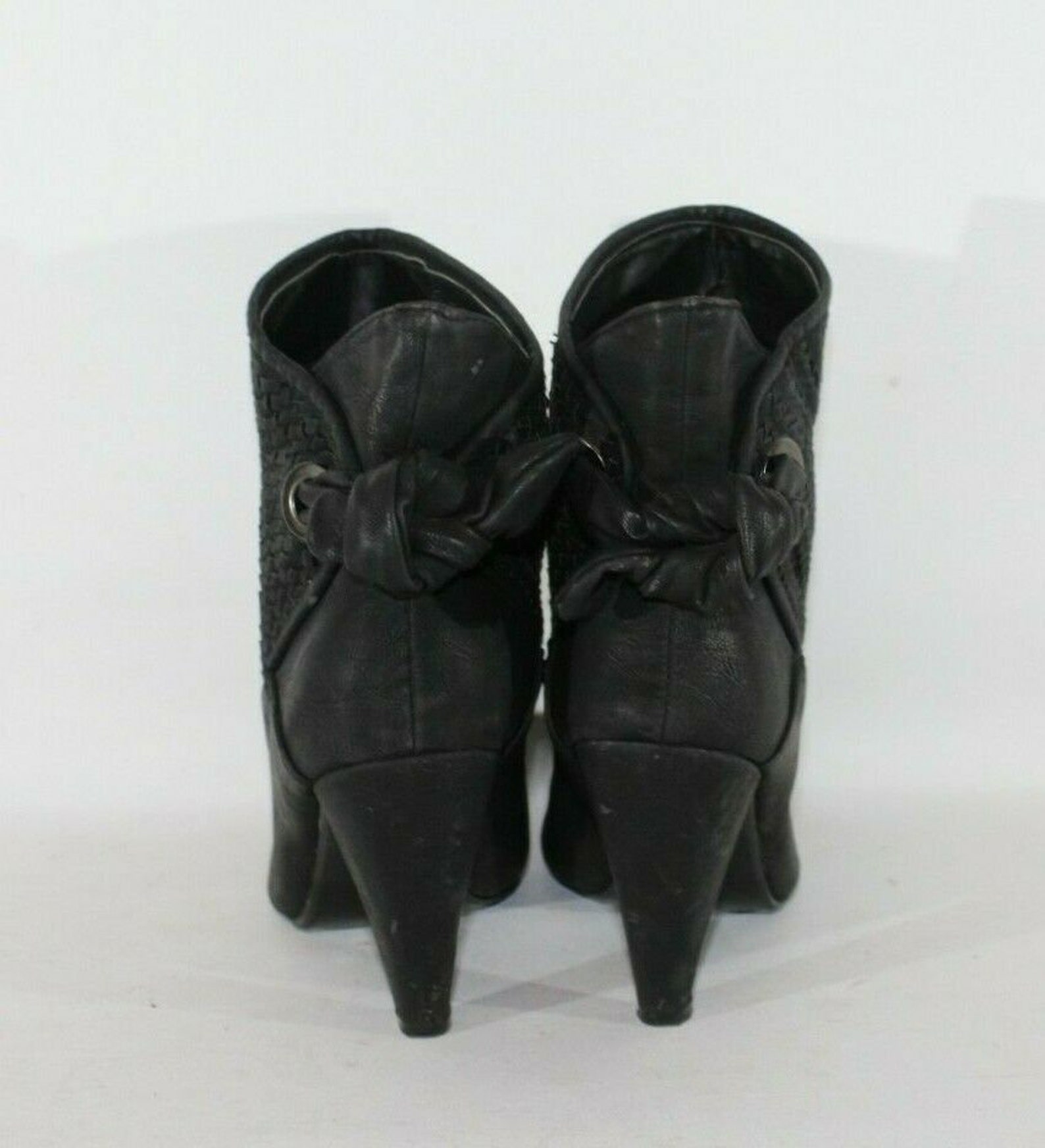 the rosie ankle boot in leather