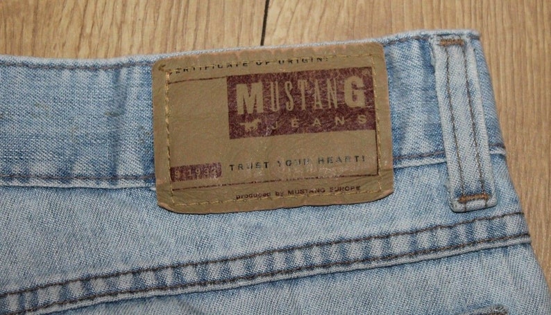 Vintage Light Blue MUSTANG Zip Straight Leg Stonewashed Men/'s Jeans Size 34 L 33