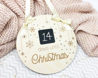 Days until Christmas Chalkboard, Countdown to Christmas chalkboard, circular Christmas countdown sign, circular advent calendar wall hanging