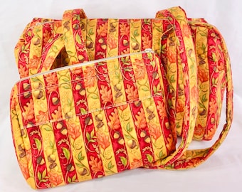 Handmade Zippered Handbag/Purse "Autumn Acorns"