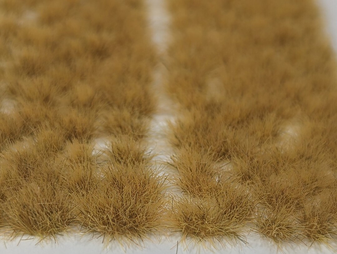 Grass TUFTS - 2mm Self-adhesive - DRY GREEN - AMMO DROP - View #2