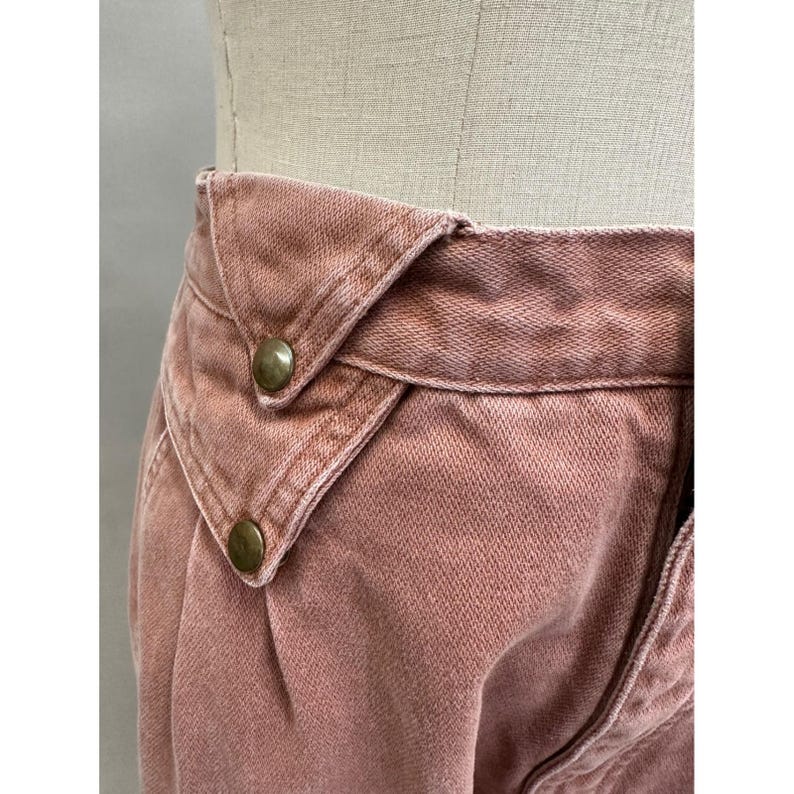 Wrangler Vintage 90s Denim Rose V-Waist Pleated Front Jeans Frayed Hem Size 12 image 4