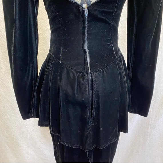 Scott McClintock vintage 80s black velvet peplum … - image 9