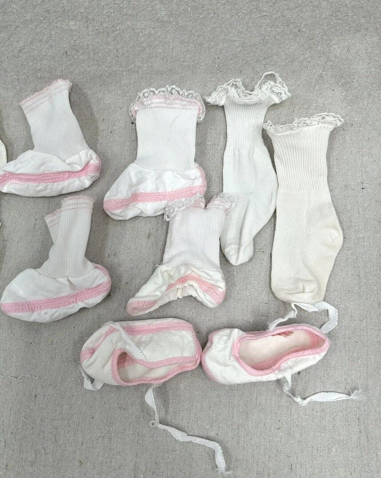 Lot Of 4 Pairs Vintage 80s Girls Baby Infant Socks