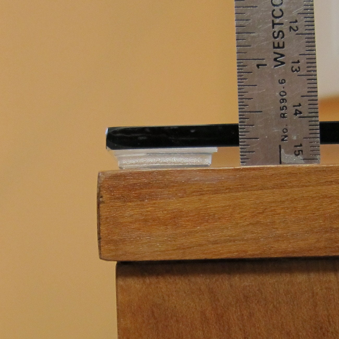 Rubber Bumpers Self Adhesive Large Rubber Pads for Cutting Board Feet 1 Inch Square Clear Rubber