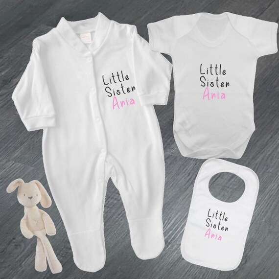 Sister/' Baby Vest//Onsie,Baby Shower//New Baby Gift Personalised /'Little Brother
