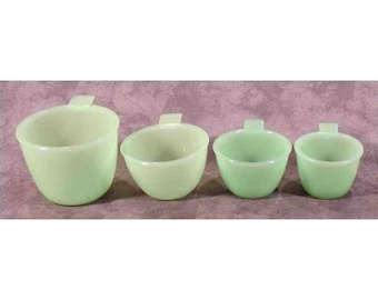 Jadeite GREEN Glass 4 Pc. MEASURING CUP Set 1/4, 1/3, 1/2, 1 Cup Stackable Nesting Set