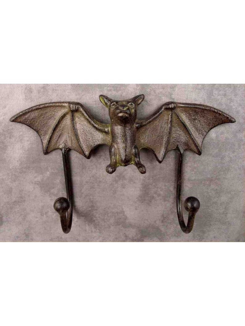 GOTHIC WINGED BAT Cast Iron DOUBLE HOOK WALL SCULPTURE