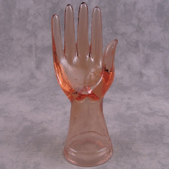 PINK GLASS RING JEWELRY DISPLAY HAND ~ ACCESSORIES MANNEQUIN ~