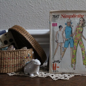 Vintage Simplicity 7647 Pattern Size 9 Junior Petite (1968)