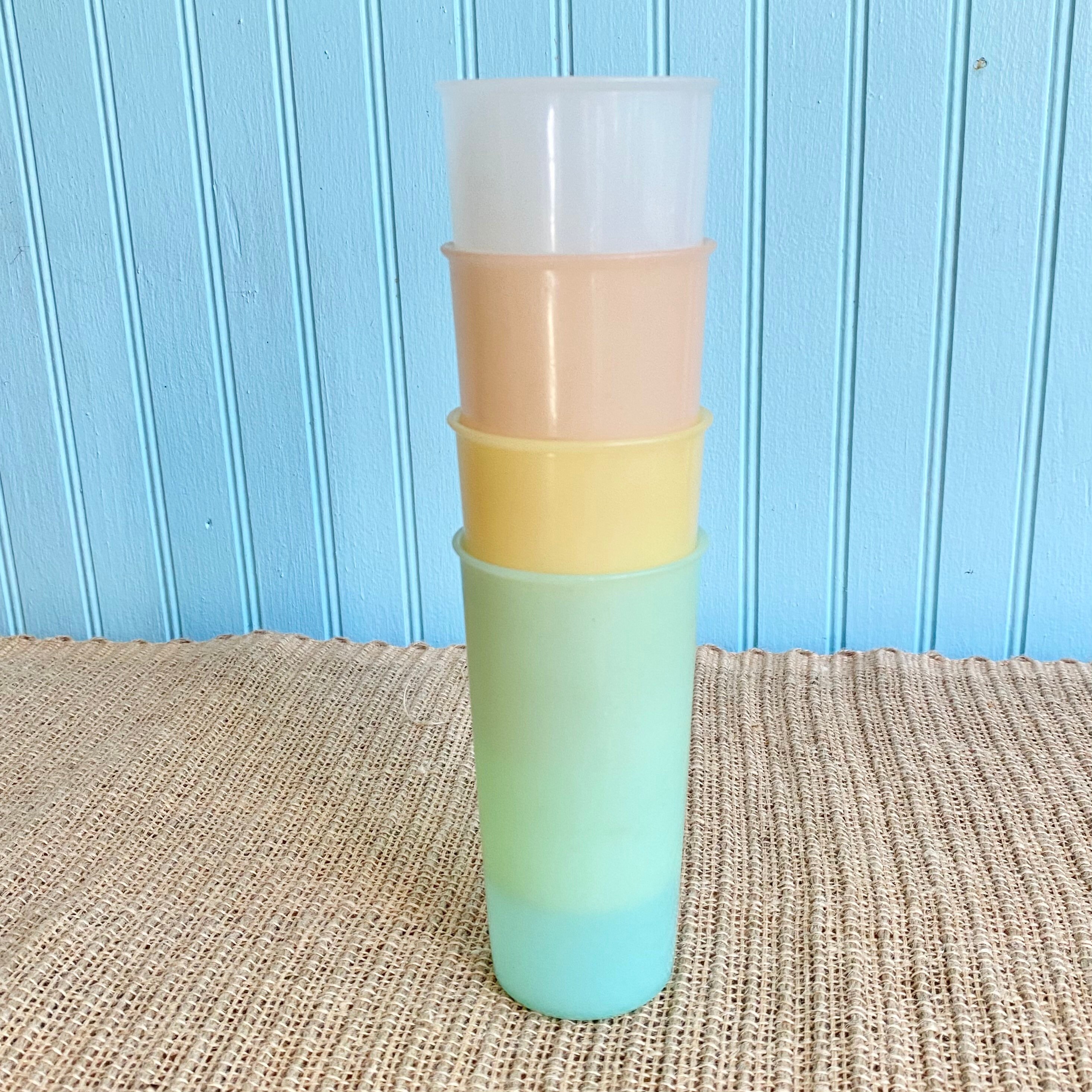 Vintage Tupperware Glasses Tumblers Pastel Colors Summer Ice Tea Lemonade  Picnic Patio 