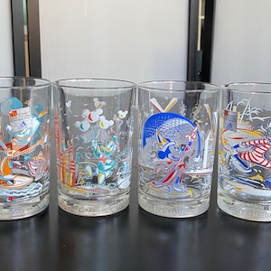 Vtg WALT DISNEY 25th Anniversary Glasses Set of 4 McDonald's Disneyana Tumblers, Magic Kingdom, Epcot, Mickey Mouse, Donald Duck, Goofy 1996