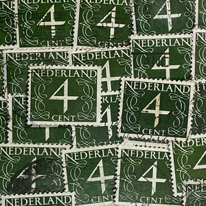 Sellos usados de 4 céntimos, color verde, Países Bajos