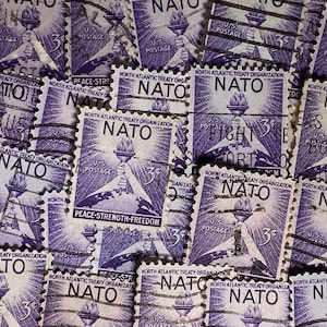 Stamp Art, Viola, Pace Forza Libertà, 3 centesimi, NATO, USA, francobolli usati