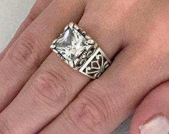 Chunky Silpada Sterling Silver Princess Cut CZ Stone Ring Chunky Silpada Sterling Silver Princess Cut CZ Stone Ring