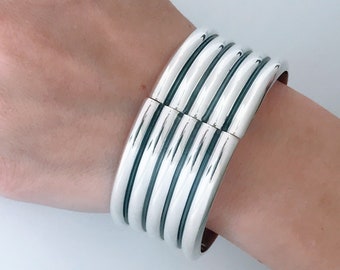 Vintage Taxco Mexico Fluted Modernist Sterling Silver Clamper Bangle Bracelet, Retro 925 Silver Ribbed Scalloped Grooved Groove Channel Cuff