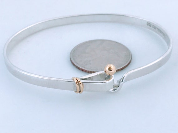 Tiffany & Co. Sterling Silver 18K Yellow Gold Hook and Eye Bangle Bracelet,  Tiffany Co 925 Silver 750 Love Knot Hook Loop Bangle Bracelet -  Canada