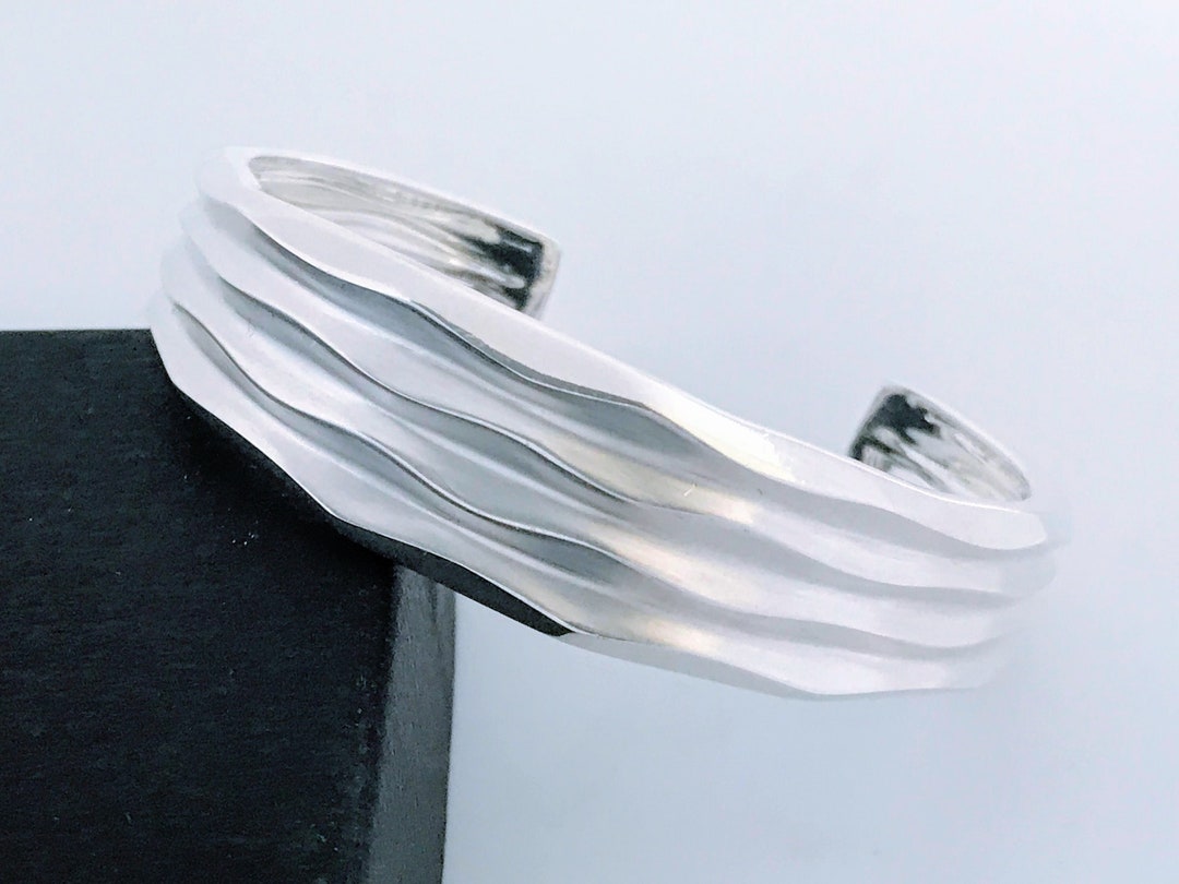 Zina Beverly Hills Sterling Silver Tapered Desert Wave Cuff